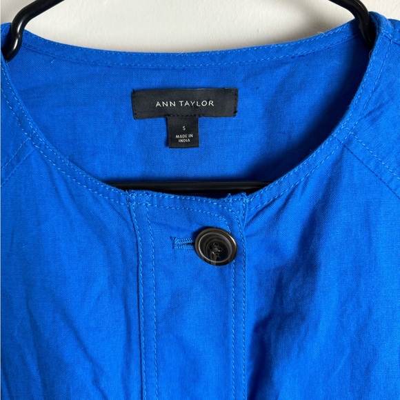 Ann Taylor Boho Embroidered Linen Blend Cobalt Blue Peplum Top S - Picture 4 of 11